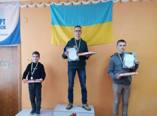 Славутичанин Олексій Соснін зайняв перше місце на шаховому турнірі у Чернігові фото