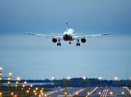 За м'які сумки та пакети штраф до 7 тисяч гривень, Iberia ввела нові правила багажу фото