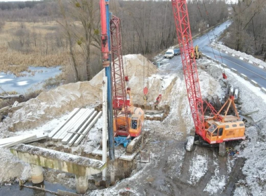 Понад 48 мільйонів гривень за ремонт трьох мостів по дорозі Чернігів-Славутич фото