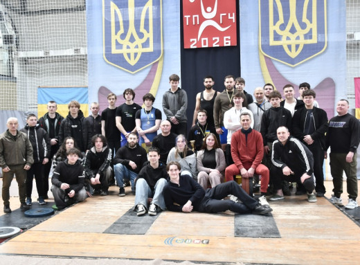 У Славутичі пройшов турнір пам'яті Героїв Чорнобиля з важкої атлетики фото