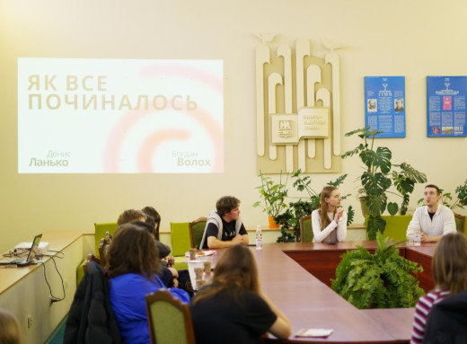 У Славутичі обговорили майбутнє молоді та творчі професії медіаіндустрії фото