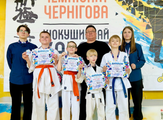 Каратисти зі Славутича здобули нагороди на чемпіонаті у Чернігові фото