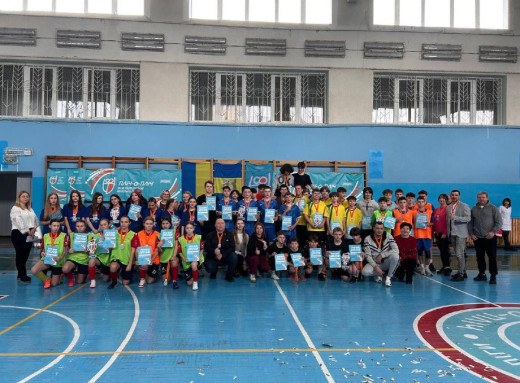 Славутич прийняв фінал районного етапу шкільних футбольних ліг «Пліч-о-пліч» фото