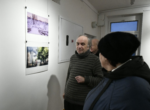 У Славутичі відкрилася фотовиставка "Роздуми у часі" фото