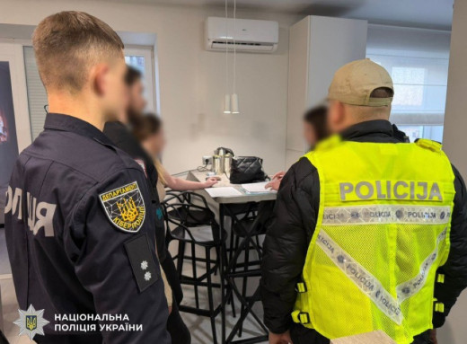 Українці ошукали громадян ЄС на 15 млн грн: викрито мережу кол-центрів фото