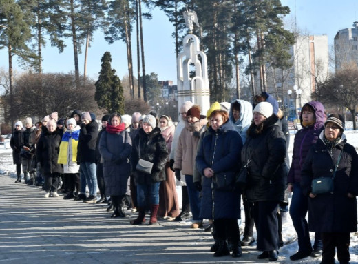 11-та річниця: у Славутичі вшанували загиблих у війні, розв’язаній росією фото