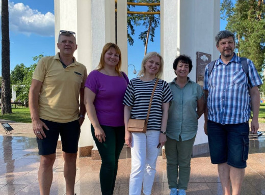 У Славутич завітали дослідники сучасної історії України фото У Славутич завітали дослідники сучасної історії України фото