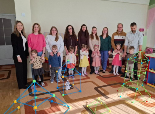 У Славутичі в дитсадку завершили проєкт «Математична майстерня: родинне конструювання» фото