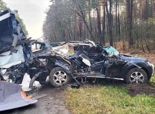 Потрійна ДТП поблизу Чернігова: одна людина загинула, інша – травмувалася фото