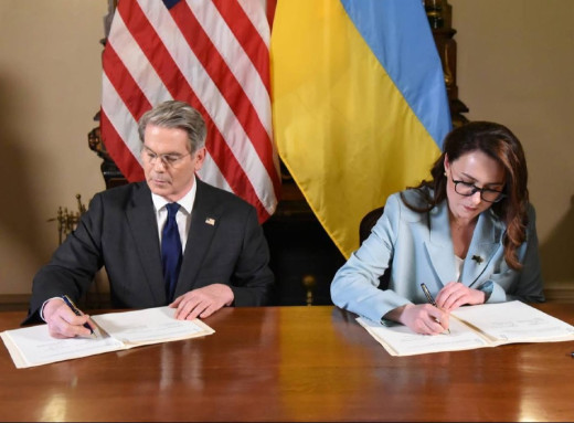 Україна та США створили Інвестиційний фонд для відновлення через надра фото Україна та США створили Інвестиційний фонд для відновлення через надра фото