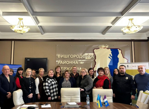 У Вишгородській РДА презентували кампанію «1325 зміцнює країну» фото У Вишгородській РДА презентували кампанію «1325 зміцнює країну» фото