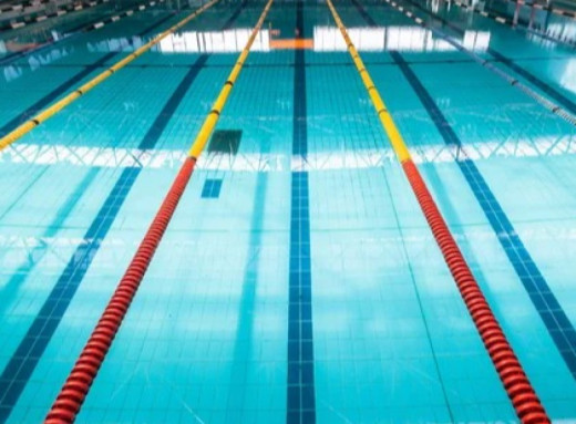 Басейн "Дельфін" у Славутичі тимчасово призупиняє роботу з 13 січня фото