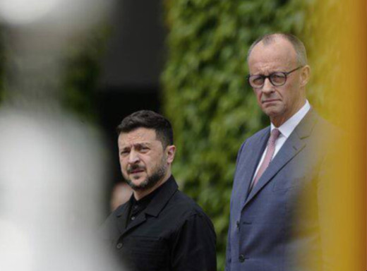 Канцлер Німеччини Мерц закликав Зеленського обмежити виїзд молодих українців фото