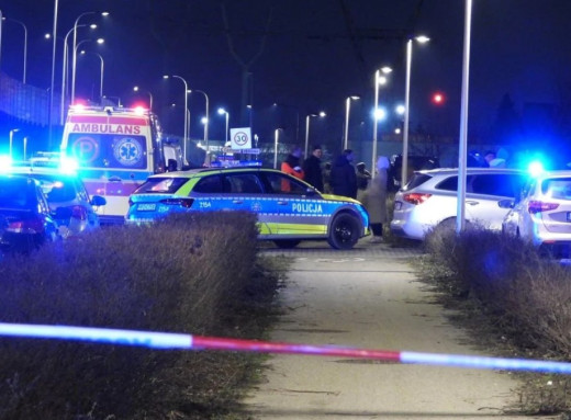 Напад на українських підлітків у Варшаві: поліція розслідує побиття на мосту фото