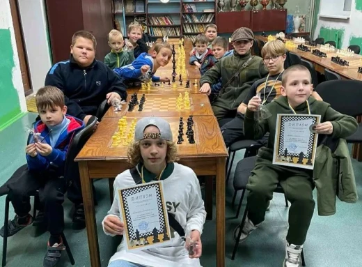 У Славутичі відбувся шаховий турнір фото