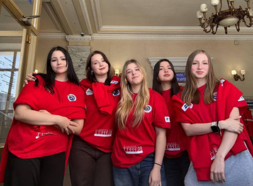 Учні зі Славутича долучилися до всеукраїнського проєкту «Залізна зміна» фото