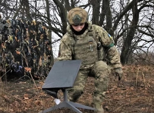 Війська рф зазнали втрат через втрату зв’язку після збою Starlink фото