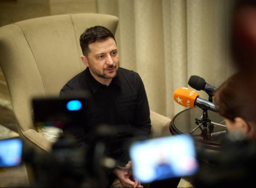 Зеленський заявив, що Україна готова до перемовин будь-де, крім Росії та Білорусі фото