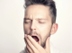 Чому позіхання «заразне»: вчені пояснили дивний рефлекс людини